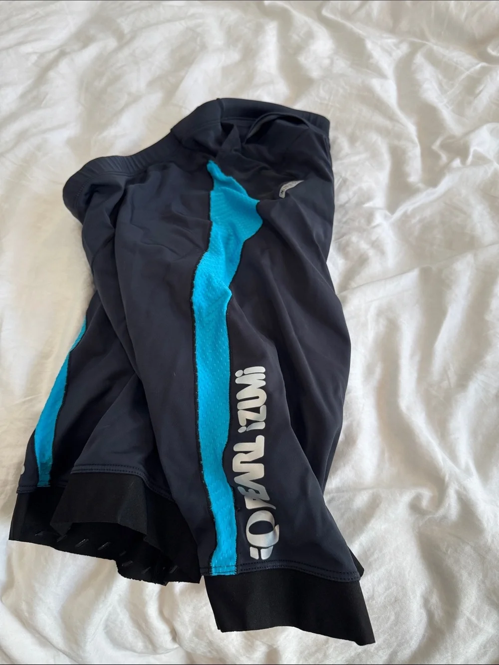 Pearl Izumi Men's Black with Teal Panel Padded Cycling Shorts